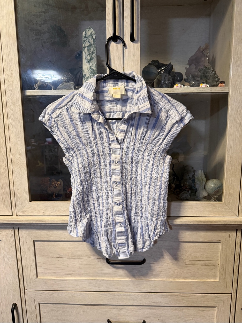 Maeve Light Blue Crinkle Button-Down Cap Sleeve Top